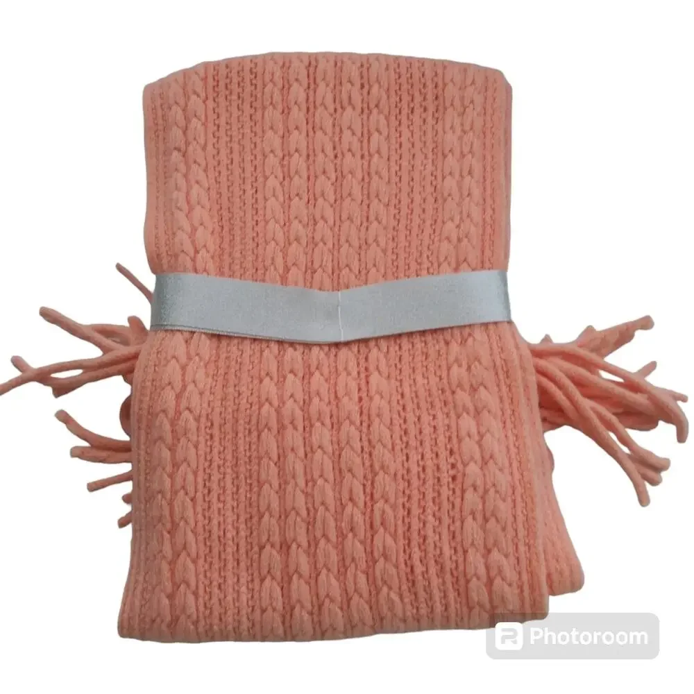 New York & company SCARF & Glove Gift set-Lurex Orange